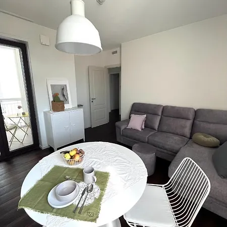 Porta 1923 Bed And Art Apartment