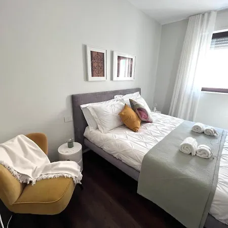 דירה Porta 1923 Bed And Art
